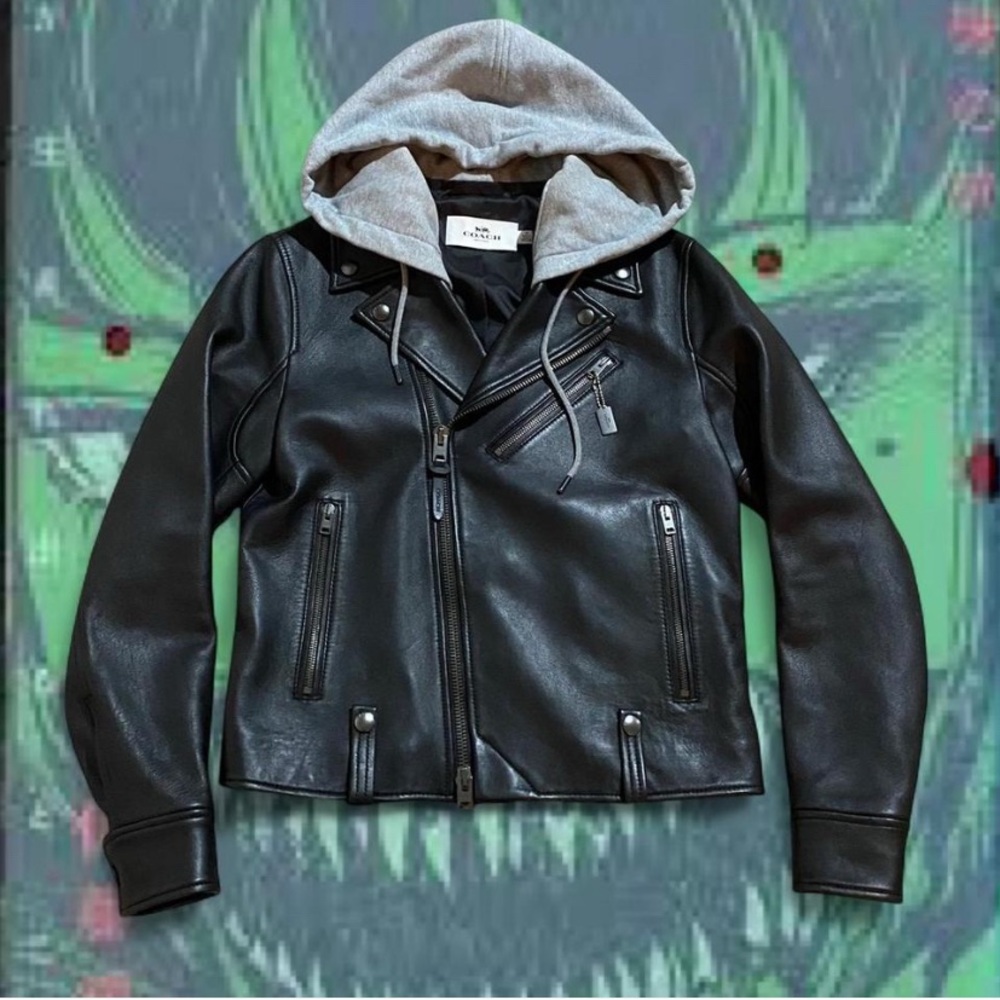 COACH BLACK MOTO ZIP-UP JACKET.